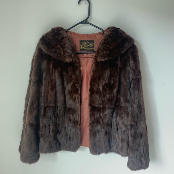 Mink Fur Coat (Canadian made) - Picture 3 of 4